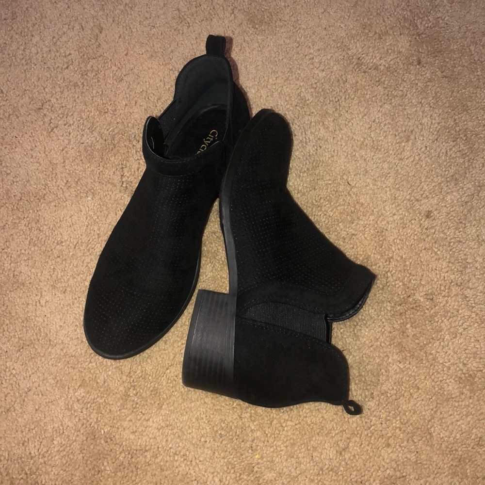 Black boots